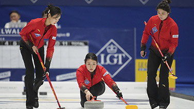 际舞台上勇 际舞台上勇